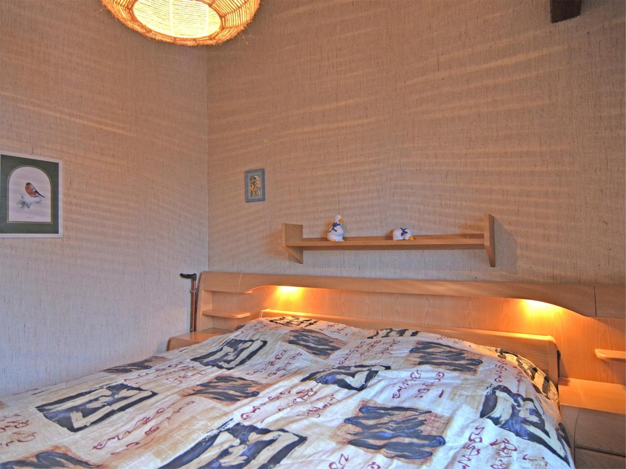Furnished Bungalow With Peaceful Neighbourhood Мешеде Екстериор снимка